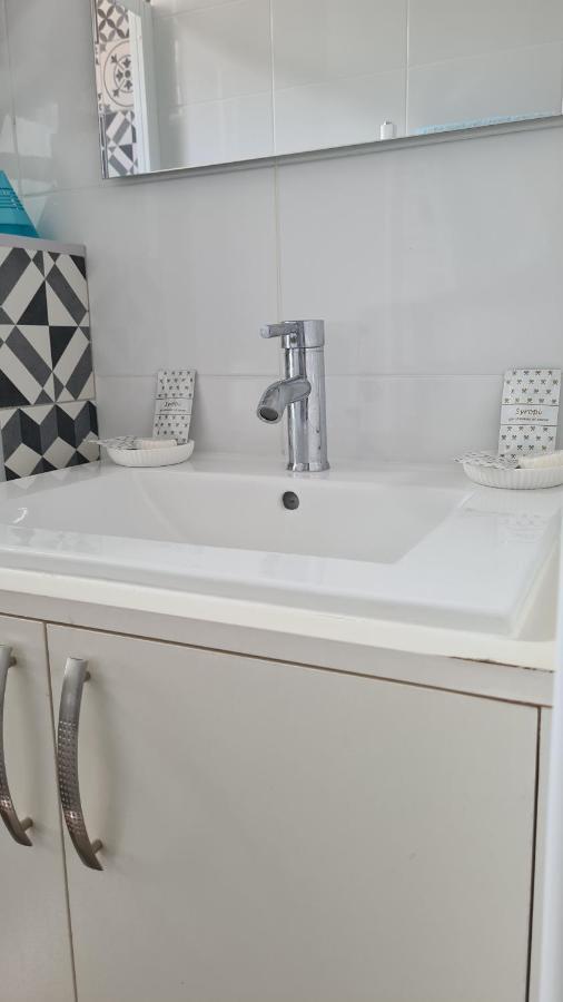 Logesty Home Proche Paris Et Metro Pantin Exteriör bild